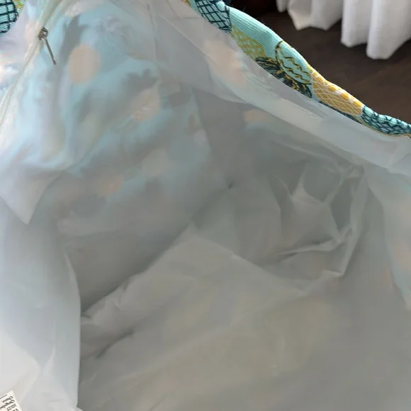 Salt Life Pineapple Paradise Cotton Canvas Beach Tote Bag, Aruba Blue - Picture 5 of 11